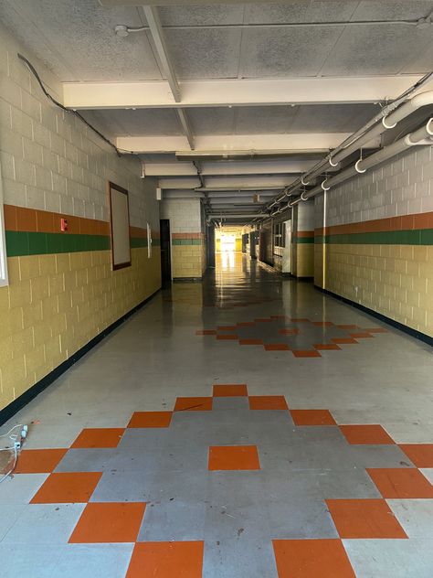 Stranger Things Places, Hawkins High School Aesthetic, Stranger Things Hawkins Aesthetic, Stranger Things Visualization Shifting, Hawkins Aesthetic, Stranger Things Desired Reality, Stranger Things Dr, Hawkins High School Stranger Things, Stranger Things Visuals