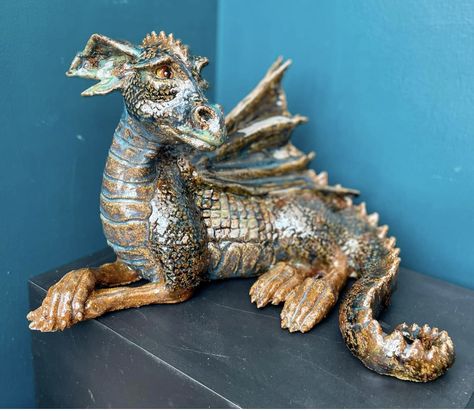 Dragon Clay Sculpture, Face Pottery, Dragon Clay, Ceramic Dragon, Dark House, Dragon Puppet, Dragon Figurines, Clay Sculpture, Pottery Ideas