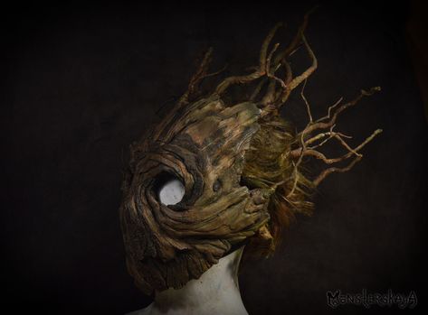 Wooden Mask Fantasy Art, Nature Mask, Mask Aesthetic, Wooden Mask, Wood Mask, Mask Ideas, Forest Spirit, Film Inspiration, Animal Masks