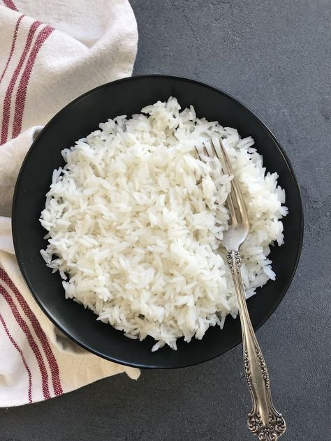 How to cook Jasmine Rice in the Instant Pot Best Jasmine Rice, Vegetable Thai Green Curry, Instant Pot Jasmine Rice, Perfect Jasmine Rice, Jasmine Rice Recipe, White Jasmine Rice, Lemon Coriander Soup, Ministry Of Curry, Tikka Masala Vegetarian