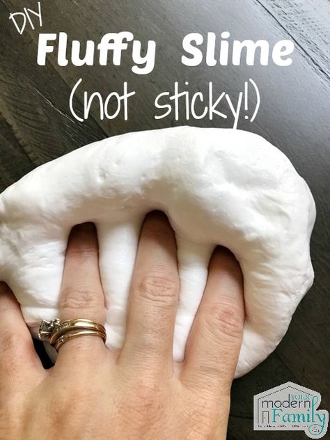 DIY Fluffy Slime (non-sticky slime!) - Your Modern Family Non Sticky Slime, Easy Fluffy Slime Recipe, Best Fluffy Slime Recipe, Craft Ideas For Beginners, Fluffy Slime Recipe, Sticky Slime, Christmas Paper Craft, Free Slime, Making Fluffy Slime