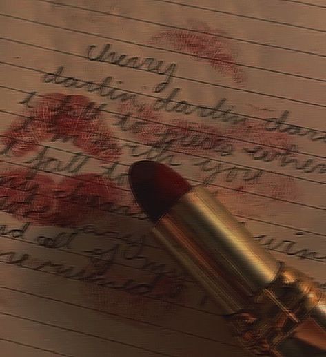 Lipstick Letter Aesthetic, Kiss Letters Aesthetic, Red Kisses Aesthetic, Kiss Lipstick Aesthetic, Romantic Red Aesthetic, Lipstick Stain Aesthetic, Lipstick Letter, Pink Kisses Wallpaper, Red Lipstick Aesthetic