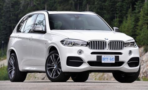 BMW X5 White. Merry Christmas :) Bmw X5 2015, Bmw White, Carros Bmw, Bmw X5 M, Bmw X7, Bmw Wallpapers, 2017 Bmw, New Bmw, Bmw M4