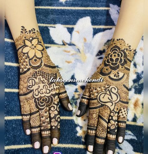 Anniversary Mehndi Ideas, Mehndi Designs Bhai Shadi, Bhai Wedding Mehndi, Western Mehandi Designs, Mehndi Designs Unique Back Hand, Mehndi Designs For Sisters Wedding, Brother Wedding Mehndi Design, Engagement Mehandi Unique, Sister Wedding Mehndi Design