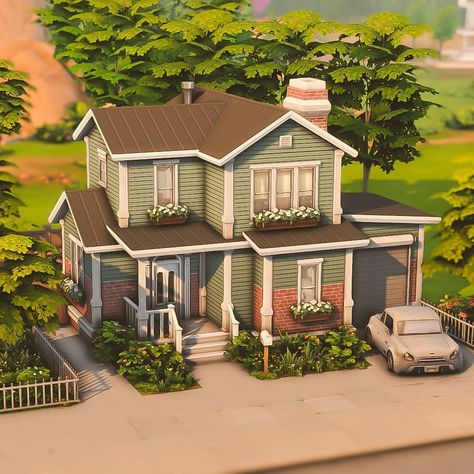 Base game suburban 🏡 | noCC 🛠️ packs used: Base game 🏷️: @ea @thesims #sccregram #thesims #sims #eacreatornetwork #eagamechangers… | Instagram Sims College House, Sims 4 Small 2 Story House, Sims 4 Small Suburban House, Sims 4 Family Home 30x20, Sims 4 Bungalow Floor Plan, Cute Sims 4 Houses Base Game, Sims 4 Build Exterior, 2 Story Sims House Layout, Starter House Sims 4 Floor Plan