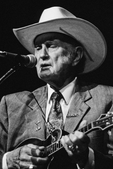 Bill Monroe Bill Monroe, Appalachian People, Mountain Music, Bluegrass Music, Country Music Videos, Western Music, Grand Ole Opry, Music Producers, Country Music Artists