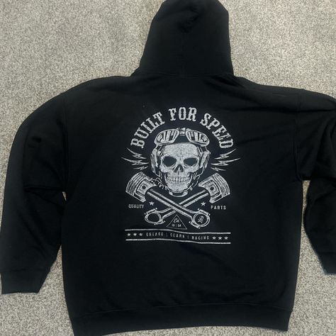 Black and white skull hoodie #y2k Skull Hoodie Y2k, Hoodie Y2k, Skull Hoodie, Hoodies Men, Black And White, White, Black