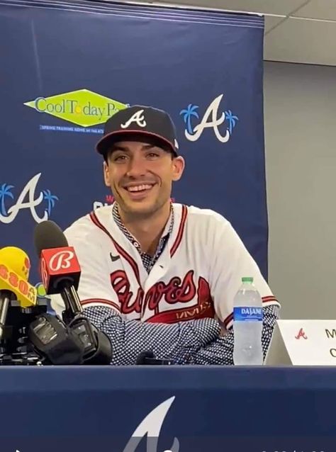 Max Fried, Matt Olson, Hot Baseball Players, Ruin My Life, Atlanta Braves Baseball, Braves Baseball, Baseball Boys, Mlb Players, Rock Bottom