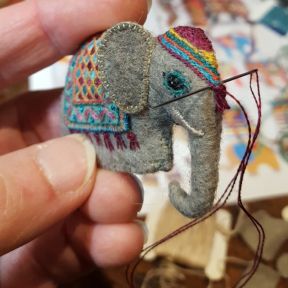 Wee Folk Studio, Salley Mavor, Elephant Ornament, Felt Embroidery, Felt Patterns, Felt Decorations, Felt Christmas Ornaments, Wool Crafts, An Elephant