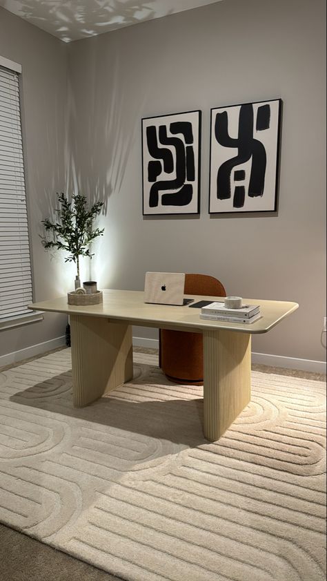 Minimal Home Office Decor, Bohemian Office Decor Ideas, Modern Office Decor Ideas, Office Couch Ideas, At Home Office Ideas Small Spaces, Shared Office Space Ideas Home, Office Space In Bedroom, Neutral Office Ideas, Chic Office Ideas