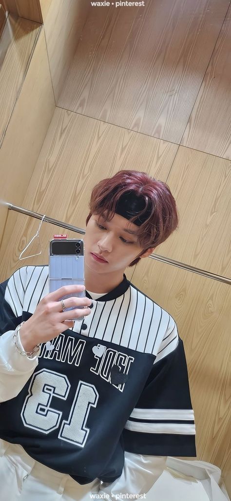 Lee Know Wallpaper Lockscreen Boyfriend, Lee Minho Wallpaper, Lee Know Wallpaper Lockscreen, Lee Know Lockscreen, Minho Wallpaper, Lee Know Wallpaper, Straykids Minho, Stray Kids Minho, Chan Lee