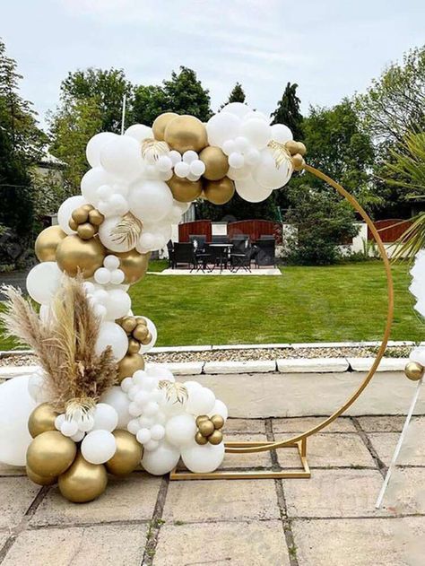 Balloon Circles, Gold Balloon Arch, Arch Balloon, White Party Decorations, Deco Ballon, Wedding Balloon Decorations, Balloon Arches, Garland Arch, Baptism Party