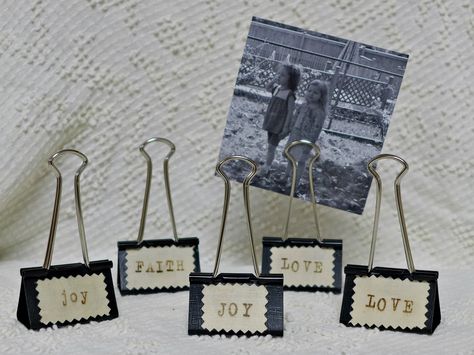 Diy Photo Holder, 90th Birthday Parties, 50th Wedding Anniversary Party, 90's Birthday Party, Cheap Hotel, 40th Wedding Anniversary, 70th Birthday Parties, 80th Birthday Party, 75th Birthday