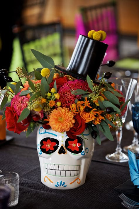 Day Of The Dead Flower Arrangements, Day Of The Dead Centerpieces, Day Of The Dead Halloween Decor, Day Of The Dead Theme Party, Day Of The Dead Table Setting, Dia De Los Muertos Baby Shower Ideas, Dia De Los Muertos Centerpiece Ideas, Day Of The Dead Wedding Theme, Day Of The Dead Party Ideas