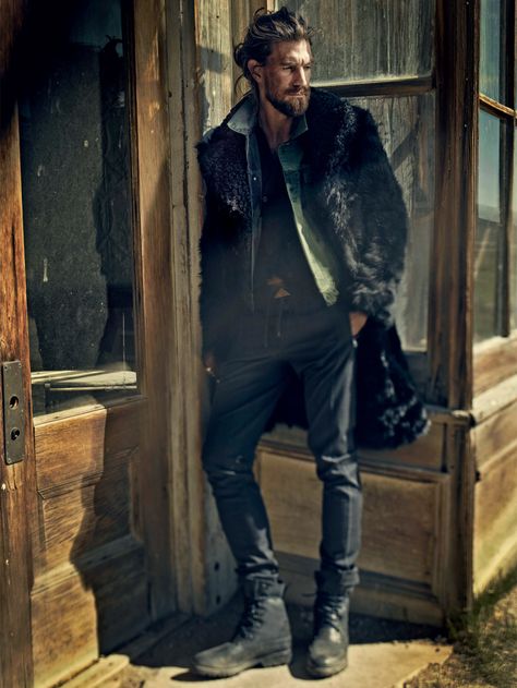 Modern Viking style | Henrik Fallenius Viking Fashion, Casual Look For Men, Modern Viking, Gaming Website, F Men, Viking Men, Over Night, French Models, Online Gaming