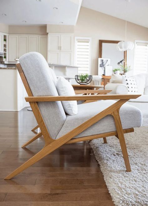 Online finds: edgy, modern accent chairs at every price point. Mix Wood Tones, Living Room Wall Shelves, Room Wall Shelves, Styles Living Room, Occasional Chairs Living Room, Wooden Accent Chair, Modern Accent Chairs, Mid Century Modern Lounge Chairs, Loft Ideas