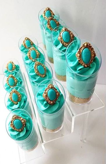 Here are THE BEST Aladdin Party Food Ideas - Brownie Bites Blog Aladdin Wedding, Disney Movie Night Food, Princess Jasmine Party, Aladdin Cake, Aladdin Birthday Party, Princess Jasmine Birthday Party, Arabian Nights Party, Aladdin Party, Princess Jasmine Birthday