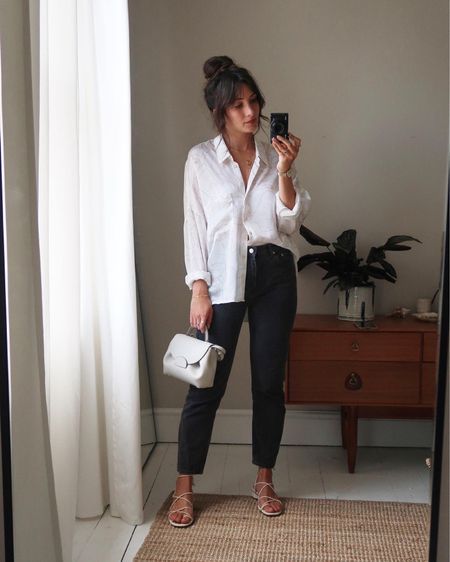 Outfit Ideas 2023, Sweater Vest Outfit, Weekly Outfits, Minimal Outfit, Casual Work Outfits, Vest Outfits, Everyday Outfit, Mode Inspo, Professional Outfits