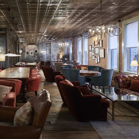 Soho House Nyc, Nyc Living Room, Soho House Hotel, Best Bars In Nyc, Piano Lounge, Interior Design Lounge, Brown Living Room Decor, House New York, New York Bar