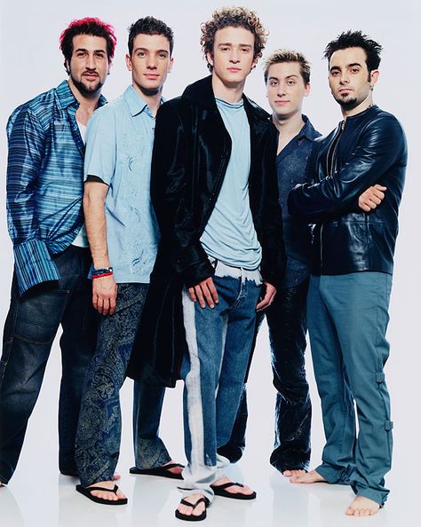 *NSYNC: 2000. -Cosmopolitan.com Joey Fatone, Cher Horowitz, 90s Fashion Men, Linda Evangelista, Drew Barrymore, Backstreet Boys, Leather Shirt, Justin Timberlake, 90s Kids