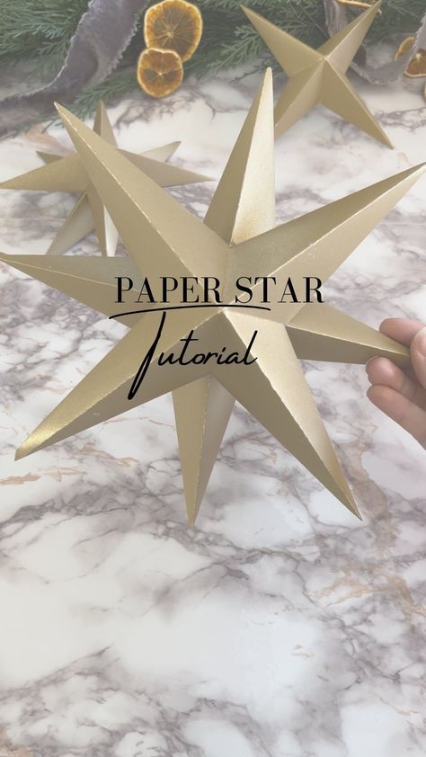 Christmas Star Centerpieces, Diy Hanging Stars, Diy Moravian Star, Diy Paper Star Ornaments, Star Centerpieces Diy, Diy Christmas Tree Star Topper, Large Paper Stars, Christmas Stars Diy, Paper Star Tree Topper