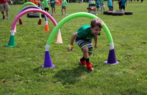 Field Day Preschool Activities, Field Day Decorations, Preschool Field Day Activities, Noodle Obstacle Course, Pool Noodle Obstacle Course, Field Day Games For Kids, Obstacle Course Ideas For Kids, Obstacle Course Ideas, Field Day Activities