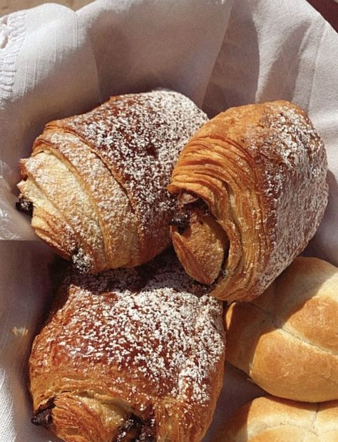 Croissants Breakfast, Croissant Aesthetic, Devney Perry, Breakfast Aesthetic, Food Critic, Weird Food, Cafe Food, Pretty Food, Food Cravings