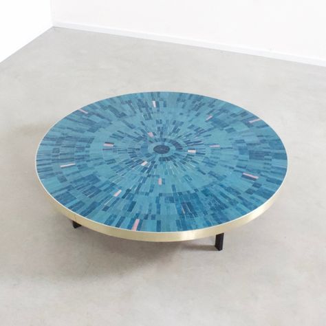 Tile Desk, Tile Coffee Table, Mosaic Tile Table, Creative Coffee Table, Mosaic Coffee Table, Terrace Ideas, Tile Furniture, Tiled Coffee Table, Mosaic Table Top