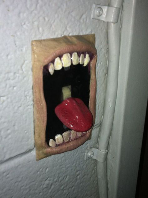 Weird House Decor Unique, Weird Kitchen Decor, Weird Core Room, Punk House, Weird Design, Crust Punk, Clay Art Projects, Switch Plate, Dream Room Inspiration