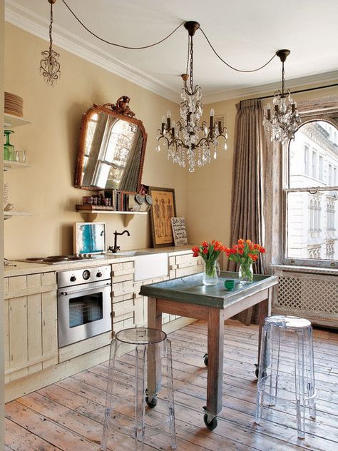 h3 Eccentric Decor, Eclectic Kitchen, Casa Vintage, Classic Kitchen, French Kitchen, London Apartment, Chic Kitchen, The Ceiling, Beautiful Kitchens