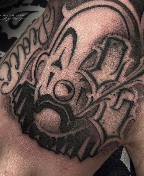 909 Tattoo, Surenos 13 Tattoo, Most Hated Tattoo, Chicano Tattoo Drawings, Small Chicano Tattoos, Cholo Style Tattoo, Chicano Hand Tattoo, Cholo Tattoos, Thug Tattoos