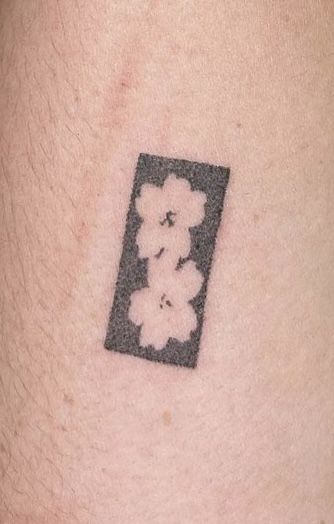 Flower Stick N Poke, Stick N Poke Tattoos, Stick And Poke Tattoo, La Tattoo, Stick N Poke, Stick N Poke Tattoo, Hand Poked Tattoo, Hand Poke, Poke Tattoo