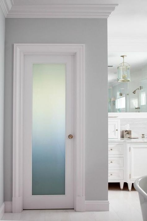 Fantastic bathroom boasts a frosted glass water closet door accented with a brass door knob. Bathroom Closet Door Ideas, Bathroom Door Ideas, Small Closet Door Ideas, Glass Bathroom Door, Pintu Interior, Frosted Glass Door, Toilet Door, Bathroom Closet, Closet Door