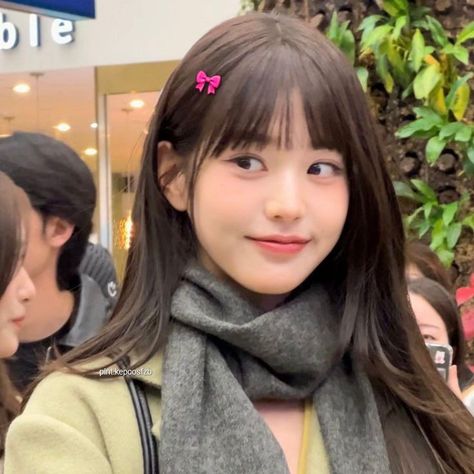 #wonyoung #ive #lq #kpop Best Photo Poses, Cute Anime Couples, Face Claims, Role Models, Girly Things, Korean Girl, بلاك ب�ينك, Aesthetic Pictures