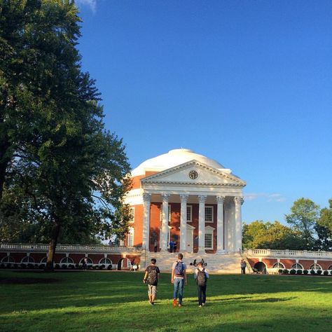 Dc Monuments, Student Aesthetic, Spring Semester, Fall 23, Big Mood, Boston College, College Girl, Mount Vernon, University Of Virginia