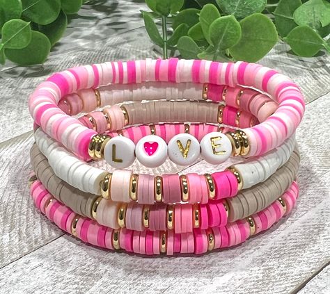 Valentine's Day Heishi Bead Bracelet Stack Personalized - Etsy Australia Pink Bead Bracelet, Bead Bracelet Stack, Heishi Bead Bracelet, Make Clay Beads, Arm Candy Bracelets, Clay Bead Necklace, Preppy Bracelets, Valentines Bracelets, Clay Bracelet