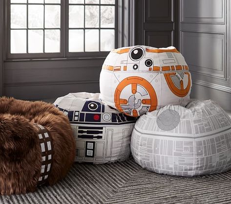 May the Fourth is definitely with you, with the cutest Star Wars baby and kids gifts on sale Star Wars Bean Bag, Star Wars Zimmer, Decoracion Star Wars, Geek Home Decor, Star Wars Bedroom, Star Wars Nursery, Nerd Room, Star Wars Bb8, Star Wars Room