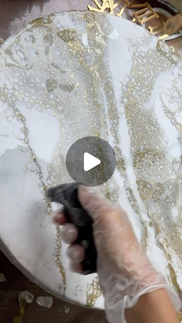 Natalia Saveleva on Instagram: "Tutorial on my Patreon 😍
#epoxyresin @resin_pro @resinpro_france @resinpro_usa 
NatiRum- promo code 10% off 
#clock #epoxyresin" Resin Clock Diy, Resin Clock Tutorial, Resin Pro, Diamond Dust, Instagram Tutorial, White Pearl, Epoxy Resin, Pearl White, Clock