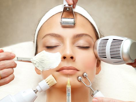 If you’re looking to treat facial scars, you have a lot of options to consider. Learn about these popular methods and discuss them with a doctor. Scrub Wajah, Remove Skin Tags Naturally, Facial Scars, Facial Rejuvenation, Skin Specialist, Anti Aging Facial, Image Skincare, Skin Clinic, Anti Aging Treatments