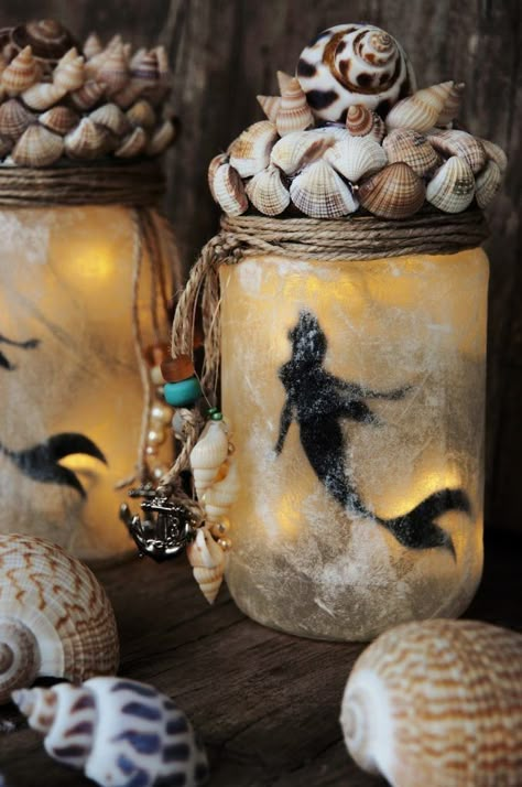 Fairy Jars Diy, Mermaid Crafts, Fairy Lanterns, Fairy Jars, Mermaid Diy, Jar Art, Fairy Crafts, Diy Jar Crafts, Mason Jar Crafts Diy