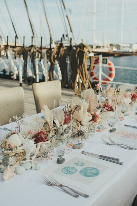 Nautical Italian Wedding Inspiration ⋆ Ruffled Boat Wedding, Ocean Wedding, Wedding Cake Photos, Beach Events, Ship Wedding, Beach Wedding Inspiration, Flower Studio, Nautical Wedding, Italian Wedding