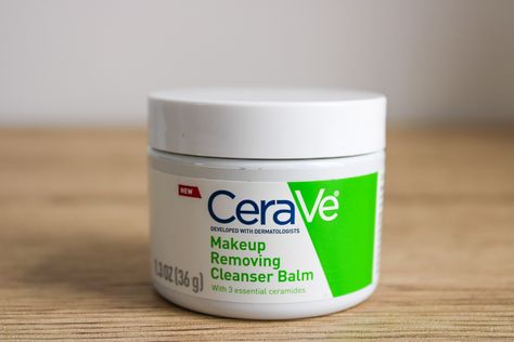 Cera Ve, Cerave Cleanser, Long Wear Makeup, Makeup Removing, Simple Makeup Tips, The Ordinary Skincare, Double Cleansing, Formula Cans, Cleansing Balm