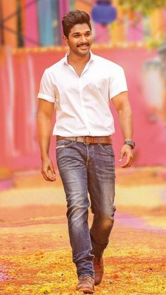 Allu Arjun Wallpapers, Dj Movie, Allu Arjun Images, Prabhas Actor, Allu Arjun Hairstyle, New Photos Hd, Allu Arjun, Stylish Photo Pose, Actor Picture