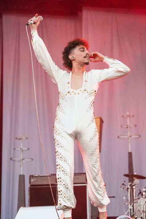 Josh Kiszka Jumpsuit, Shaky Knees, Josh Kiszka, Oliver Reed, Concert Outfit, Favorite Celebrities, Jumpsuit, Log In, Log