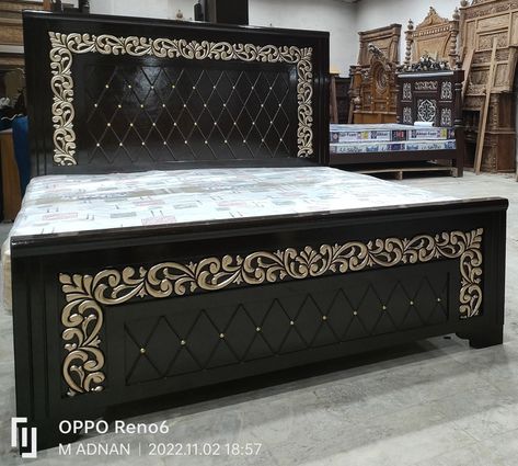 Farnichar Design Bedroom Pakistan, Latest Wooden Bed Designs, Wallpaper Bedroom Aesthetic, Aesthetic Bedroom Design, Bad Room Design, Simple Furniture Design, Furniture For Bedroom, Comfortable Bedroom Decor, Box Bed Design