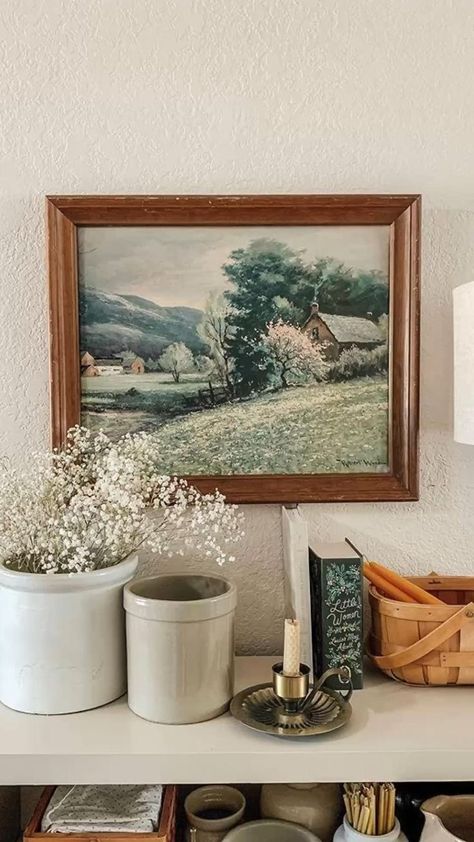 Cottage Core Dresser Decor, Farm Cottage Living Room, Vintage Touches Home, Cottage Core Farmhouse Aesthetic, Cottage Core Spring Decor, Homestead Home Decor, Thrifted Home Decor Living Room, French Farmhouse Decor Living Room, Cozy Spring Bedroom