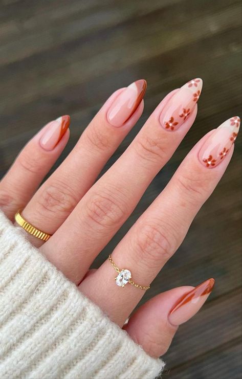 Fall Nude Nails, Kutek Disney, Fall Nail Art Designs, Floral Nail Designs, Nagel Tips, Nails 2022, Nails Green, Nails Aesthetic, Smink Inspiration