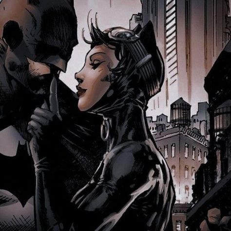 Catwoman Matching Pfp, Catwoman Pfp, Pfp Profile Pictures, Batman Cat, Bruce And Selina, Batman Catwoman, Catwoman Comic, Pfp Profile, Batman And Catwoman