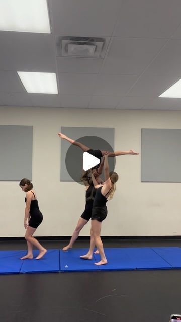 Miss Allison on Instagram: "Category is: FLYING! 

Had so much fun doing some of my favourite partner skills with the incredible demonstrators at Acro Live 🤩

These acrobats are fearless! 💪

#acro #acrodance #partnering #acropartnering #flying @acrodanceteachersassociation" Four Person Yoga Poses, Acro Dance Tricks, Acro Poses, Partner Acrobatics, Acro Dance, Air Track, Dance Technique, Dance Tips, Yoga Poses