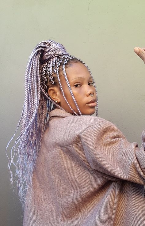 Lavender Braids For Black Women, Lavender Hair Braids, Lilac Braids For Black Women, Purple And Blonde Braids Black Women, Lavender Box Braids, Light Purple Braids For Black Women, Lavender Braids, Pastel Purple Braids, Lilac Box Braids